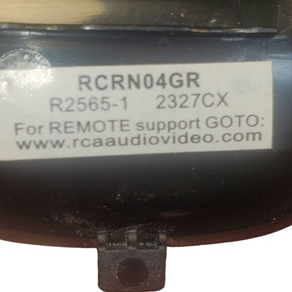 RCA RCRN04GR 4- Device Universal Remote Control With Led Backlighting - Picture 4 of 4